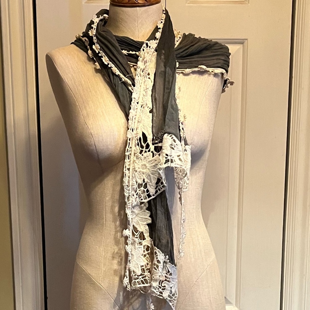 Bohemian Grey and White Scarf